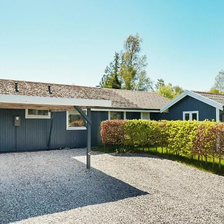 7 Person In Holbaek-by Traum *