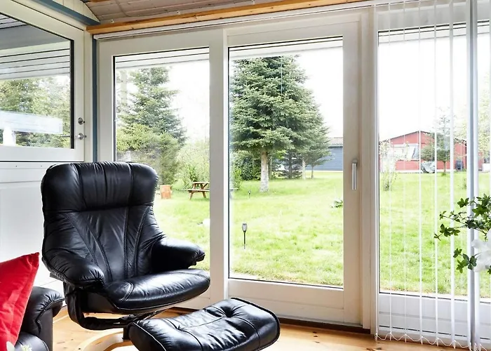 7 Person In Holbaek-by Traum *