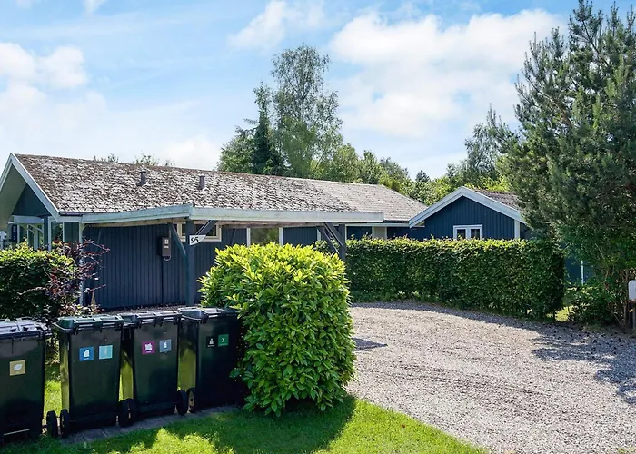 7 Person In Holbaek-by Traum Holbæk